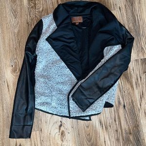 Hive & Honey open boucle jacket